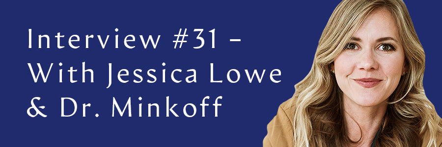 Jessica Lowe smiling on a blue background.